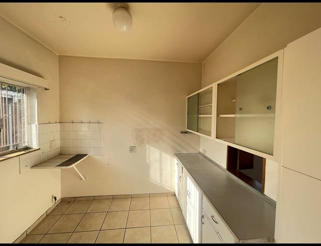 1.5 BEDROOM APARTMENT BLOCK FOR SALE IN CASSELDALE